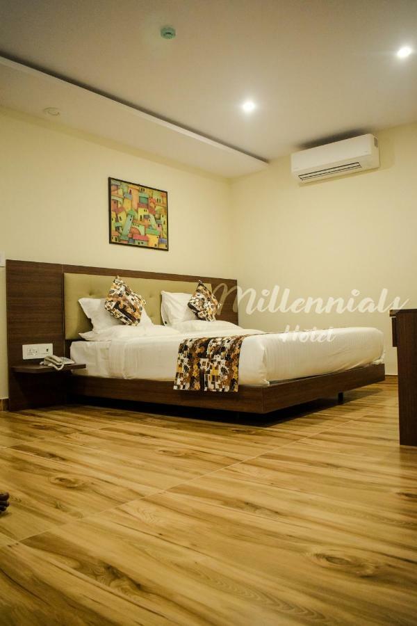 Millennials Hotel Anekal Kültér fotó