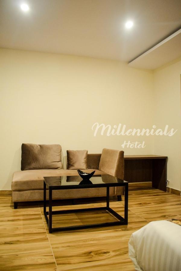 Millennials Hotel Anekal Kültér fotó