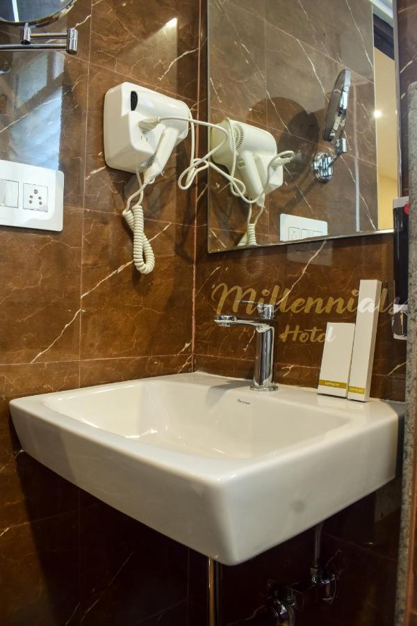 Millennials Hotel Anekal Kültér fotó